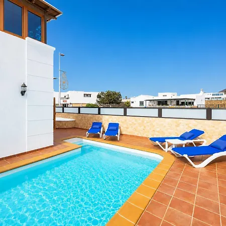 Eugina Villa